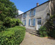 France  Saint-Sulpice-Les-Feuilles vacation rental compare prices direct by owner 36036489