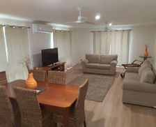 Australia QLD Urangan vacation rental compare prices direct by owner 5330620