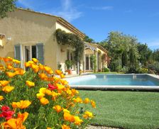 France Provence-Alpes-Côte-D’Azur Bauduen vacation rental compare prices direct by owner 6718348