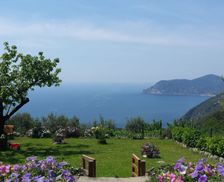 Italy Liguria Riomaggiore vacation rental compare prices direct by owner 4103072