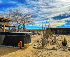 United States California Yucca Valley vacation rental compare prices direct by owner 142183