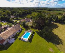 France Nouvelle-Aquitaine Saint Privat En Périgord vacation rental compare prices direct by owner 4479621