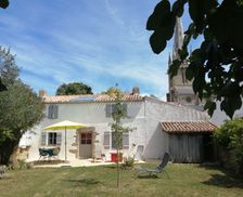 France Pays De La Loire Bouin vacation rental compare prices direct by owner 4234013