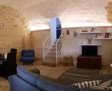 Italy Puglia Trani vacation rental compare prices direct by owner 4595819