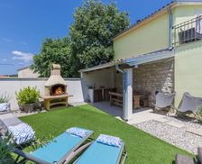 Croatia Istria Pazin vacation rental compare prices direct by owner 6584205