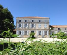 France Nouvelle-Aquitaine Bessac vacation rental compare prices direct by owner 4973913