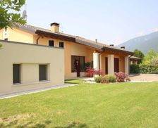 Italy Veneto Borso del Grappa vacation rental compare prices direct by owner 4963512