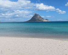 Italy Sardegna Cala Girgolu vacation rental compare prices direct by owner 4800229