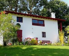 France Nouvelle-Aquitaine Briscous vacation rental compare prices direct by owner 6772096