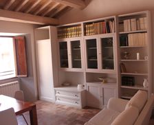 Italy Umbria Todi vacation rental compare prices direct by owner 6702316