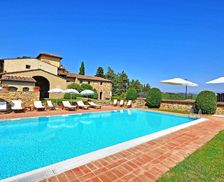 Italy Tuscany Le Quattro Strade vacation rental compare prices direct by owner 4128340