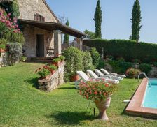 Italy Tuscany Vicchio vacation rental compare prices direct by owner 4365337