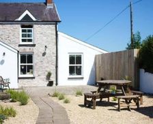 United Kingdom South Wales Carmarthen vacation rental compare prices direct by owner 4017616