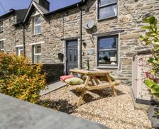 United Kingdom North Wales Blaenau Ffestiniog vacation rental compare prices direct by owner 4167737