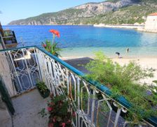 Croatia Split-Dalmatia Komiža vacation rental compare prices direct by owner 3921921