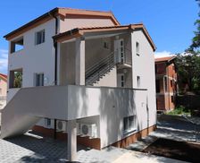 Croatia Kvarner Bucht Dobrinj vacation rental compare prices direct by owner 4562816