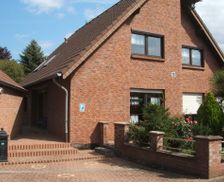 Germany North Rhine-Westphalia Dormagen vacation rental compare prices direct by owner 4608835