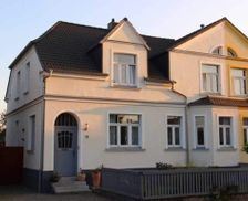 Germany Mecklenburg-West Pomerania Neubrandenburg vacation rental compare prices direct by owner 4852971