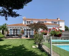 France Pays De La Loire Longeville-Sur-Mer vacation rental compare prices direct by owner 4535326