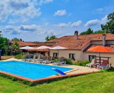 France Nouvelle-Aquitaine Cours vacation rental compare prices direct by owner 6567473