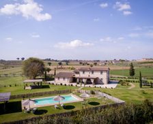 Italy Toscana Cortona vacation rental compare prices direct by owner 9490685