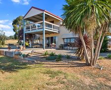 Australia VIC Upper Lurg vacation rental compare prices direct by owner 6629715