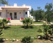 Italy Puglia peschici vacation rental compare prices direct by owner 4367957