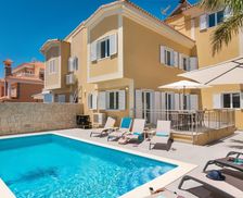 Spain CN Maspalomas vacation rental compare prices direct by owner 4124011