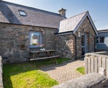 United Kingdom Isle of Anglesey Ty Croes vacation rental compare prices direct by owner 4737202