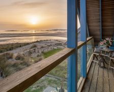 United Kingdom Ynys Môn Rhosneigr vacation rental compare prices direct by owner 6675715