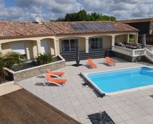 France Nouvelle-Aquitaine PUYSSERAMPION vacation rental compare prices direct by owner 3951243