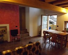 Italy Valle D'aosta Chatillon vacation rental compare prices direct by owner 4565395