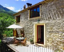 France Provence - Alpes - Cote d'Azur Gars vacation rental compare prices direct by owner 4519975