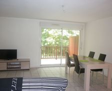 France Nouvelle-Aquitaine Cambo-Les-Bains vacation rental compare prices direct by owner 4362158