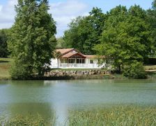 France Nouvelle-Aquitaine Lussas-Et-Nontronneau vacation rental compare prices direct by owner 3925218