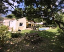 France Provence-Alpes-Côte-DAzur Forcalqueiret vacation rental compare prices direct by owner 6235147