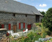 France Auvergne-Rhone-Alpes Dienne vacation rental compare prices direct by owner 3945423