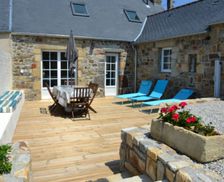 France Bretagne Camaret-sur-Mer vacation rental compare prices direct by owner 4946236