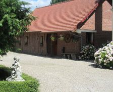 France Hautes-De-France Campagne-Lès-Hesdin vacation rental compare prices direct by owner 4334786