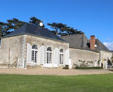 France Pays de la Loire Longuefuye vacation rental compare prices direct by owner 5059410