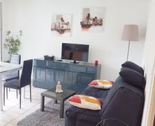 France Nouvelle-Aquitaine Cambo-Les-Bains vacation rental compare prices direct by owner 4004990