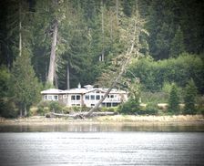 Canada British Columbia Port McNeill vacation rental compare prices direct by owner 2997859