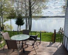 United States Vermont Newport vacation rental compare prices direct by owner 274675