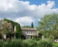 France Provence-Alpes-Côte-D’Azur Gordes vacation rental compare prices direct by owner 4638001