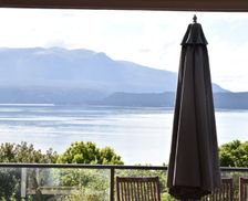 New Zealand Rotorua Lake Tarawera vacation rental compare prices direct by owner 6563368