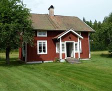 Sweden Varmland County Kristinehamn vacation rental compare prices direct by owner 6729756