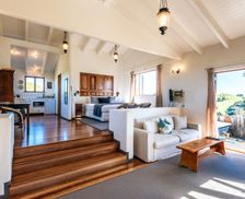 New Zealand Waiheke Island Onetangi vacation rental compare prices direct by owner 6686912