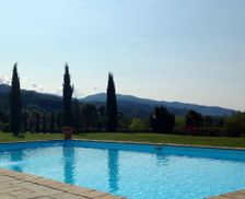 Italy Tuscany Villa Collemandina vacation rental compare prices direct by owner 4328855