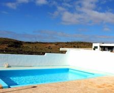 Spain Lanzarote Teguise vacation rental compare prices direct by owner 5025223