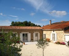 France Nouvelle-Aquitaine Meursac vacation rental compare prices direct by owner 4349313